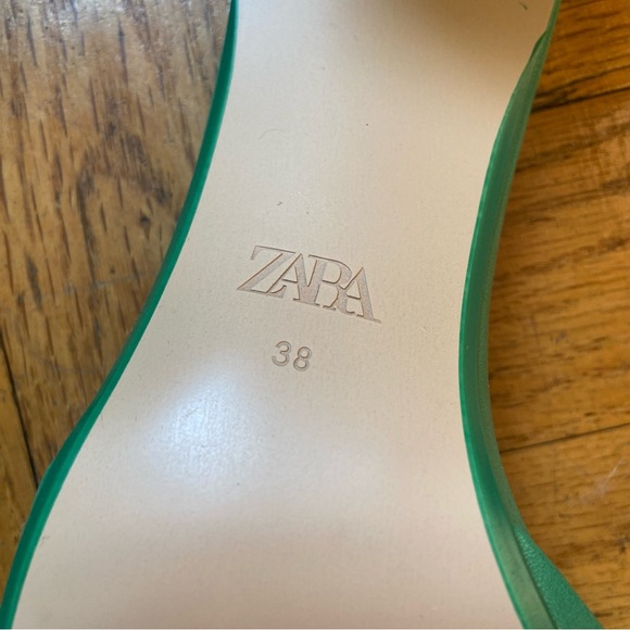 NWOT green Zara slide heels - Picture 2 of 7
